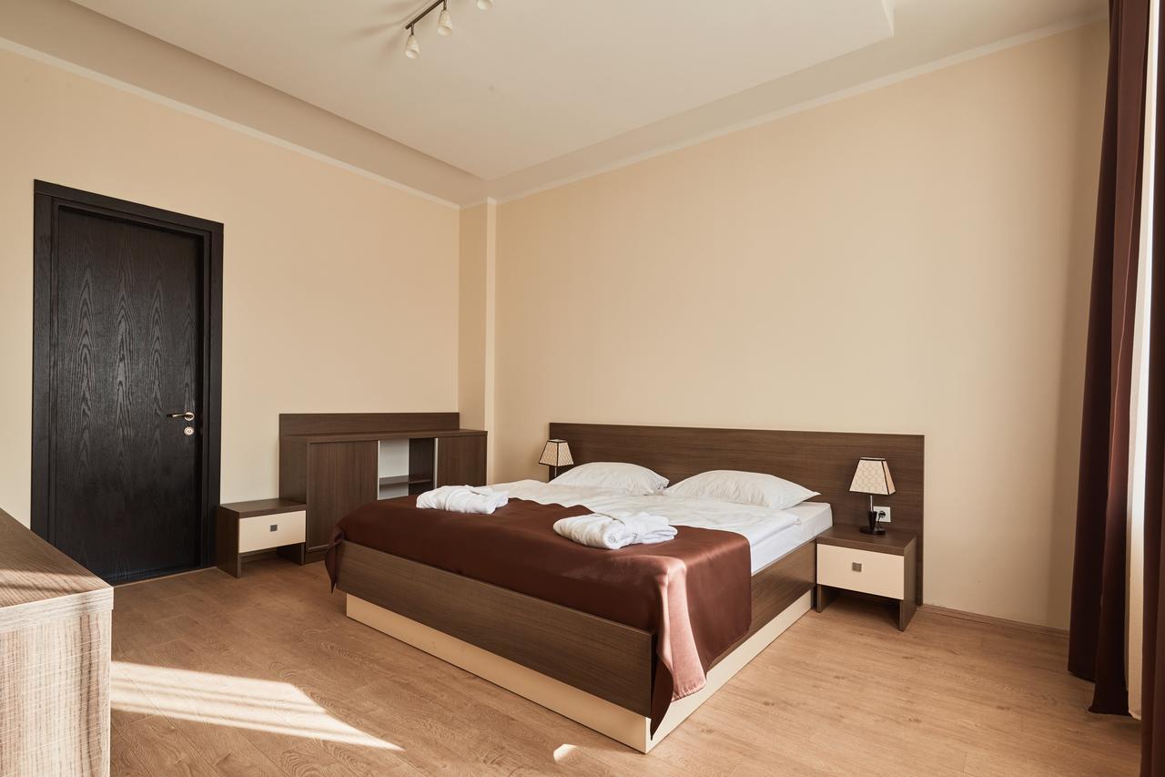 Hotel Gino Wellness Rabath Akhaltsikhe  Exteriör bild