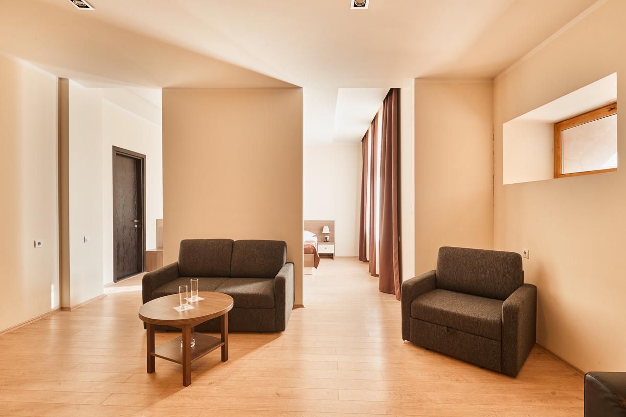 Hotel Gino Wellness Rabath Akhaltsikhe  Exteriör bild