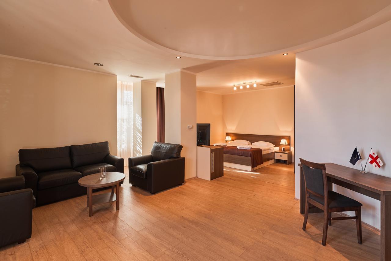 Hotel Gino Wellness Rabath Akhaltsikhe  Exteriör bild