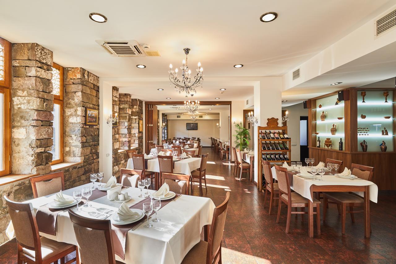Hotel Gino Wellness Rabath Akhaltsikhe  Exteriör bild